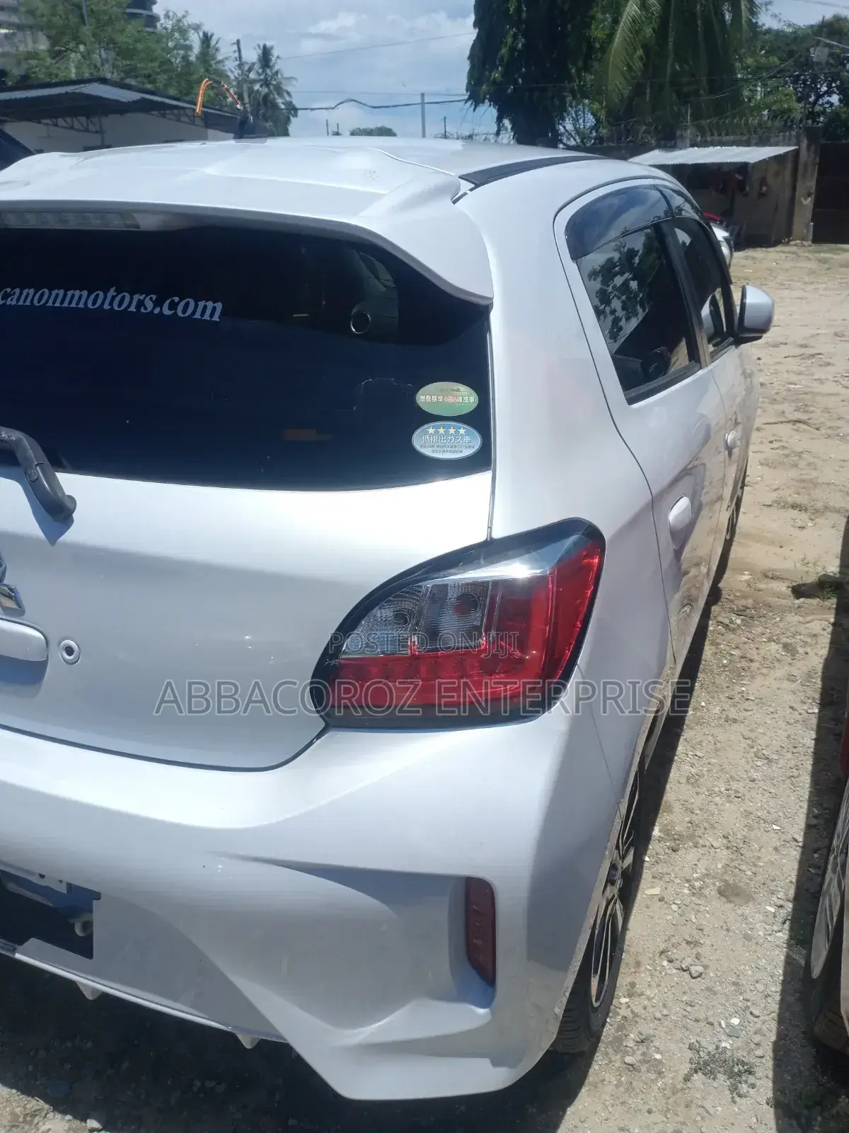 Mitsubishi Mirage ES 2019 White