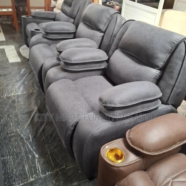 Comfy Modern One-Seater Semi-Recliner Sofas Offers