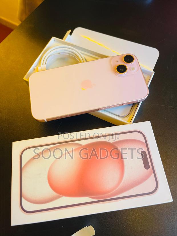 Apple iPhone 15 128 GB Pink