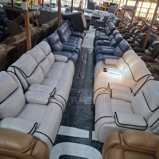 Comfortable Modern 5-Seater Semi-Recliner Sofas Offers 