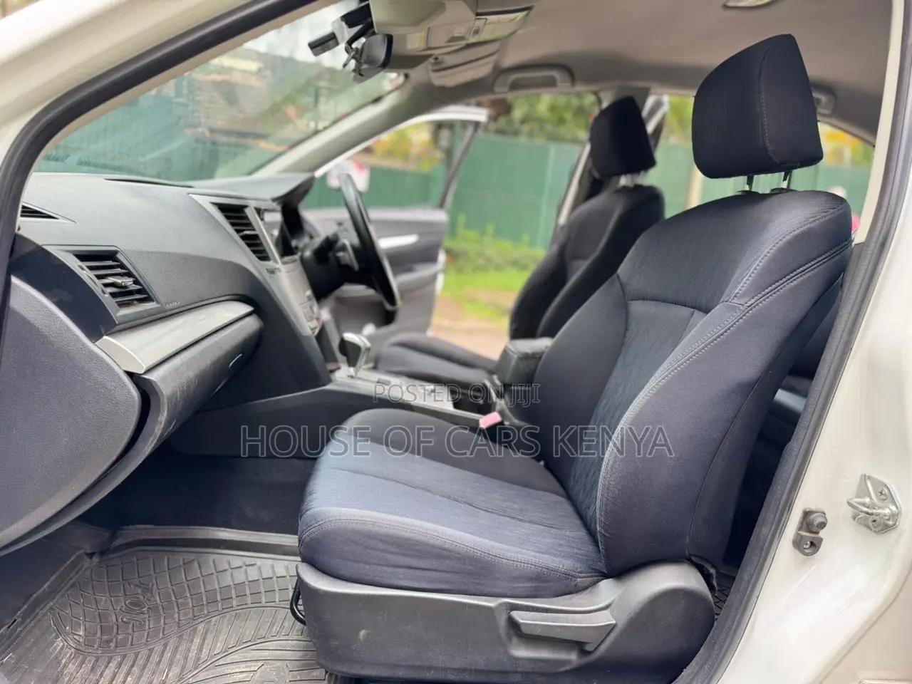 Subaru Legacy 2012 White