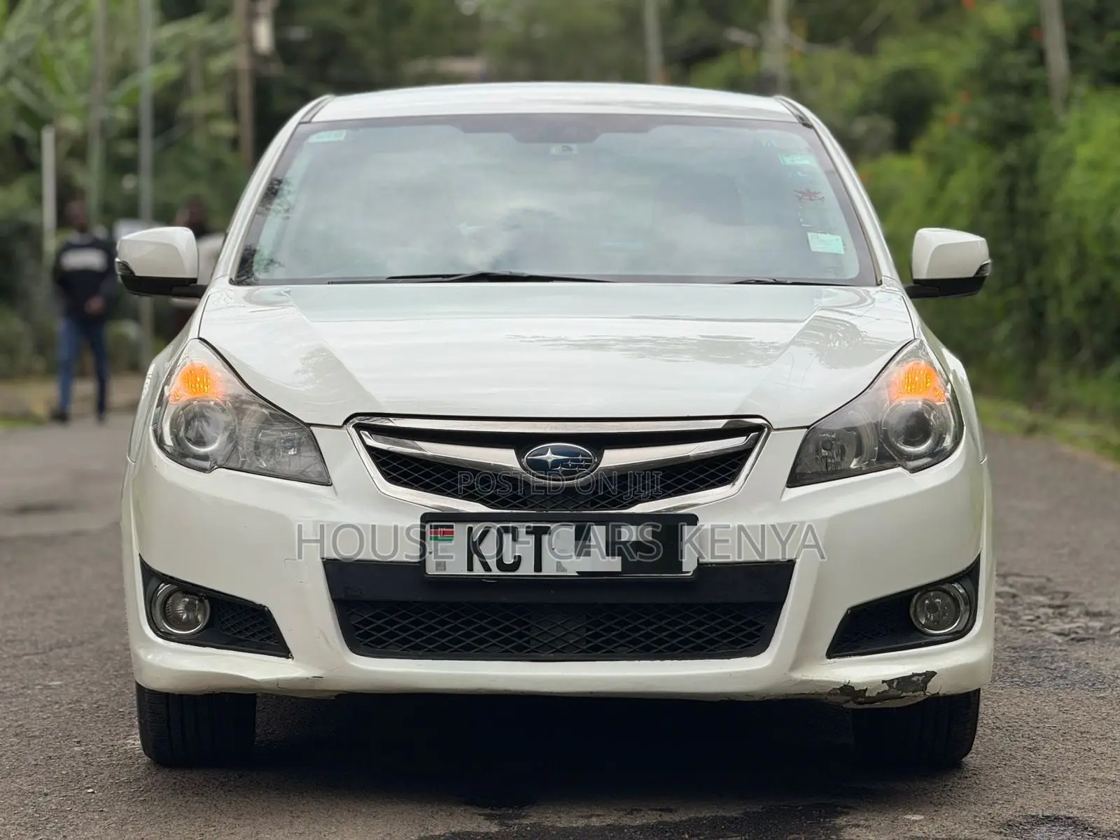 Subaru Legacy 2012 White
