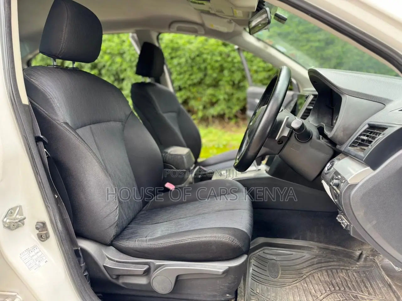 Subaru Legacy 2012 White