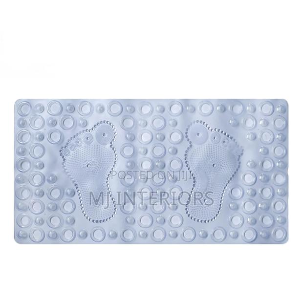 Fast Absorbing Bath Mats