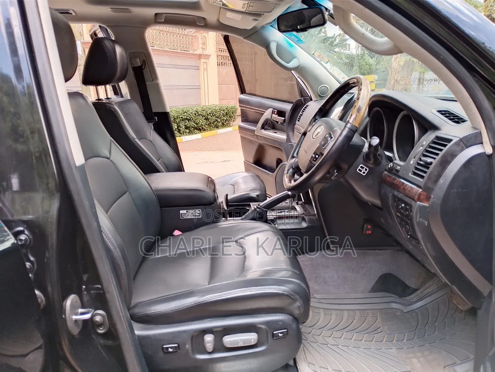 Toyota Land Cruiser 2013 Black