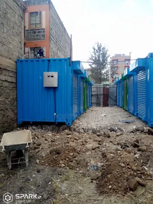 Container Stalls