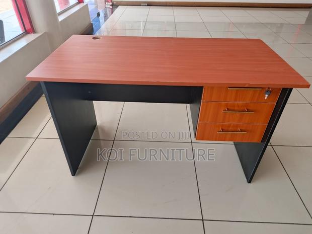 Office Desk : 1.2m Computer Desk With a Cherry Wood Finish