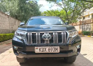 Toyota Land Cruiser Prado 2017 Black