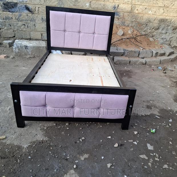 Visionary Modern Mocket Beds on Offer!