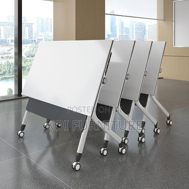 Office Desk : White 1.2-Meter Foldable Training Table