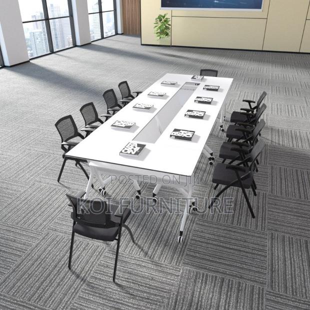 Office Desk : White 1.2-Meter Foldable Training Table - thumbnail 5