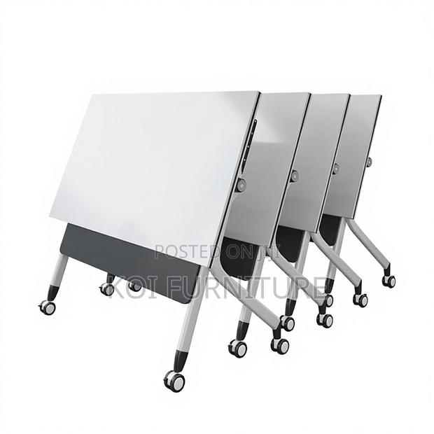 Office Desk : White 1.2-Meter Foldable Training Table - thumbnail 6