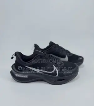 Unisex Smiley  Zoom Sports Sneakers