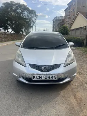 Honda Fit 2010 Silver