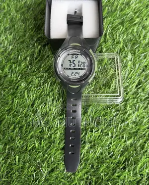 New Student’S Huiker Wr9841 Digital Sports Watch With a Rubber Band.