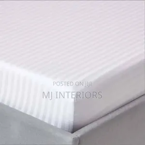 Hotel Quality Striped Bedsheets