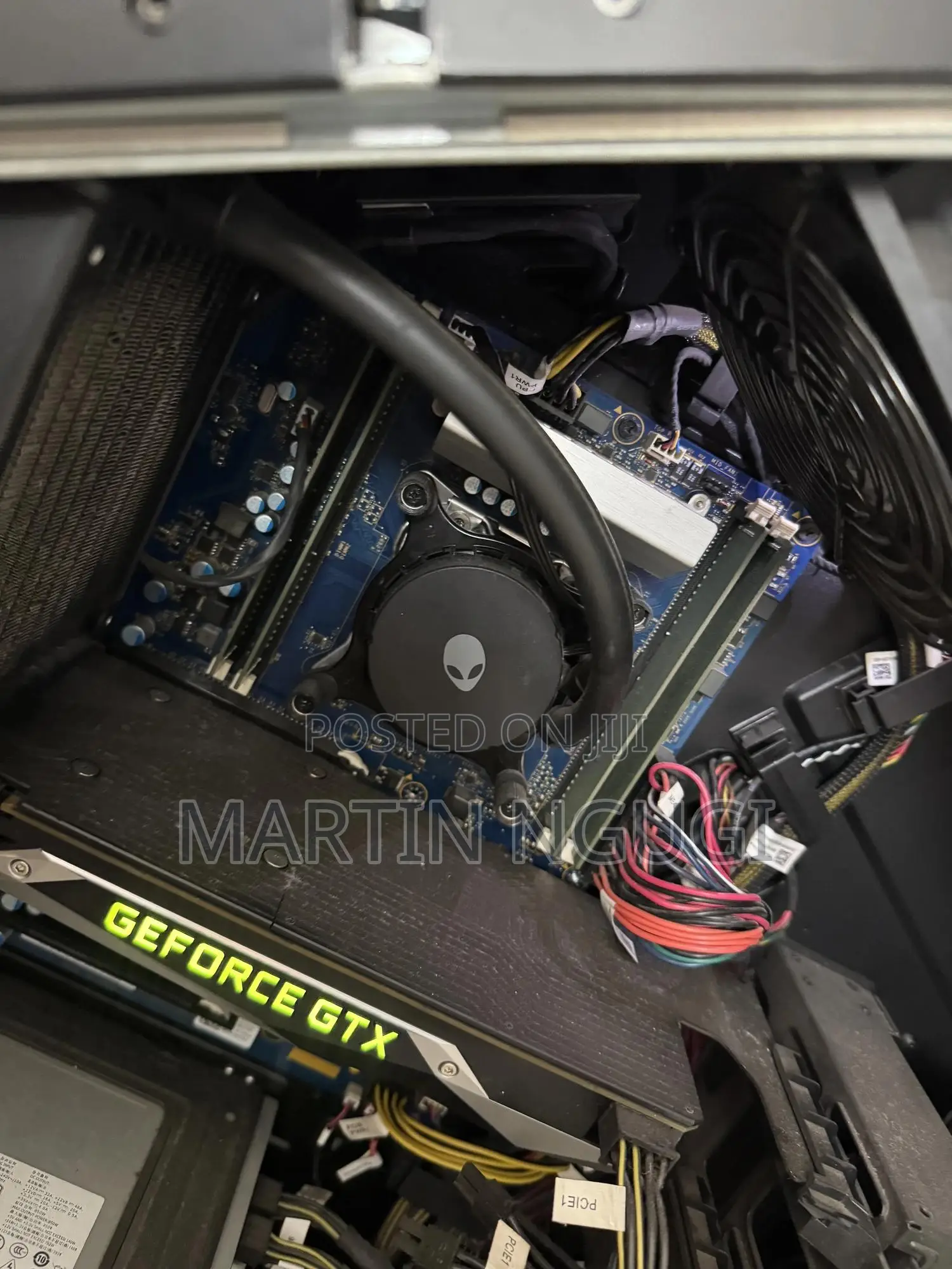 Desktop Computer Dell Alienware Area-51 16GB Intel Core i7 SSD 256GB