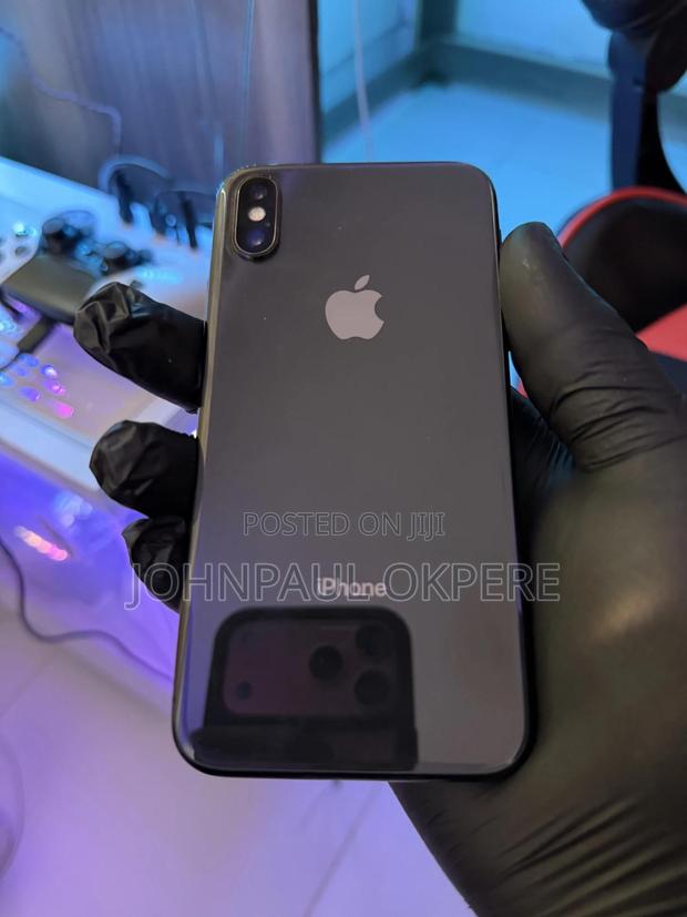 Apple iPhone X 256 GB Black - thumbnail 2