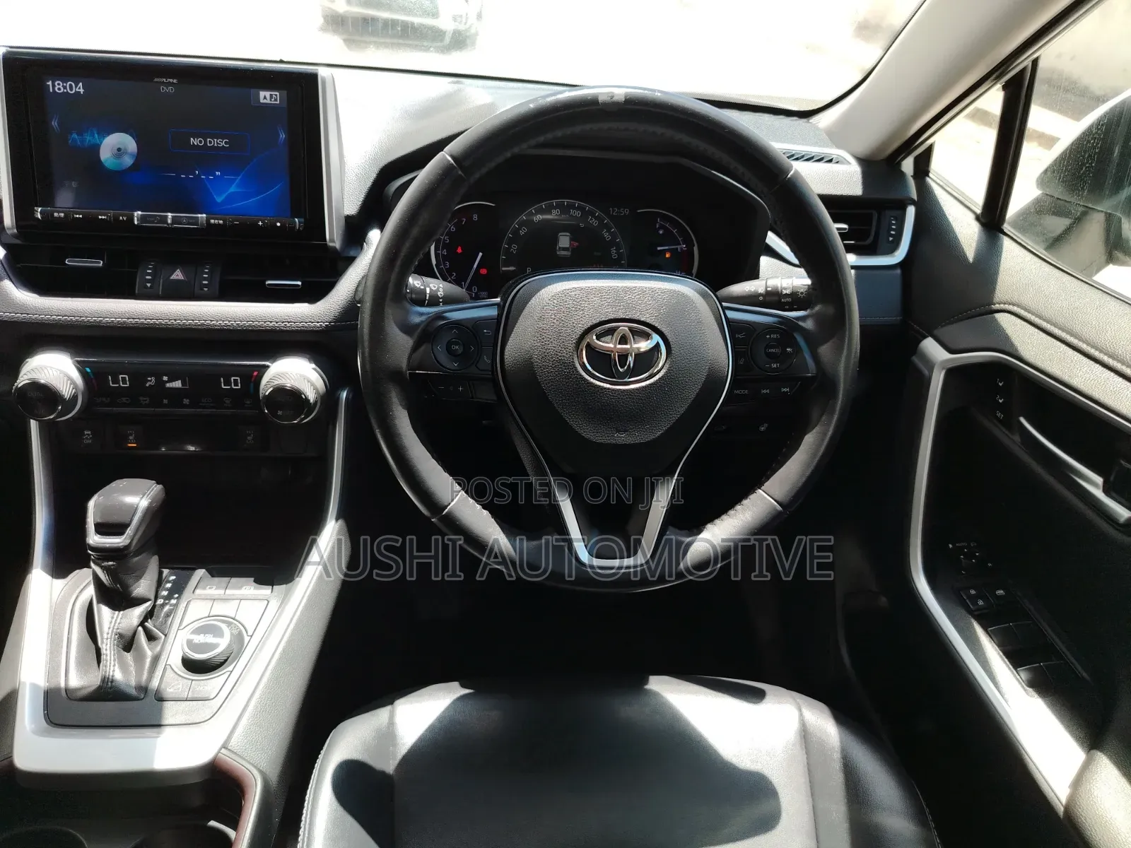 Toyota RAV4 Limited AWD 2019 White