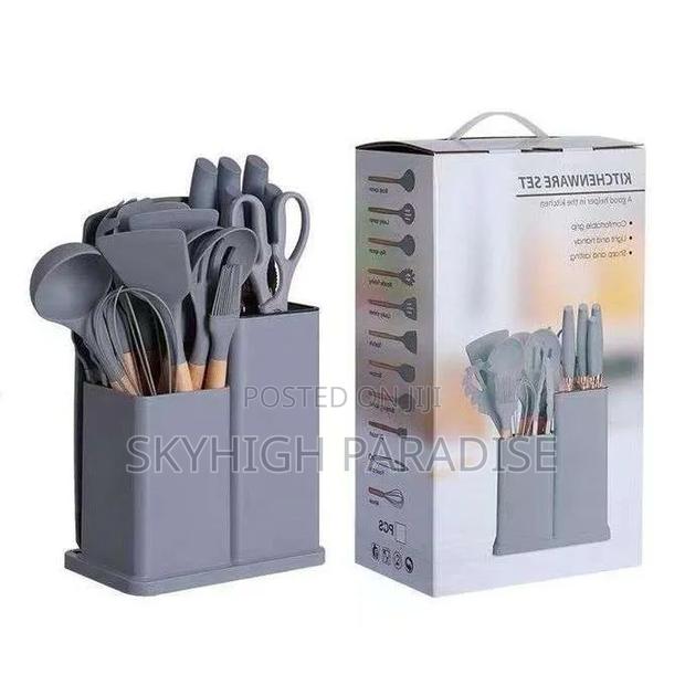 19pcs Silicon Spoons and Knives.