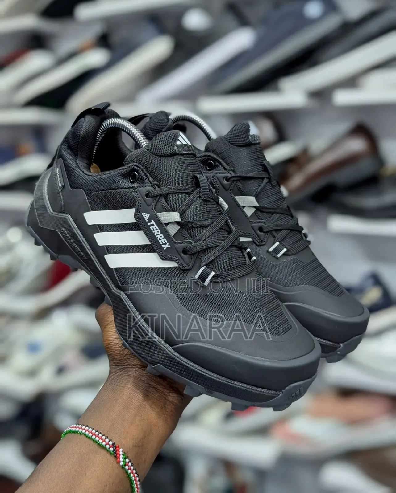 New
Back Adidas Terrex Sneakers