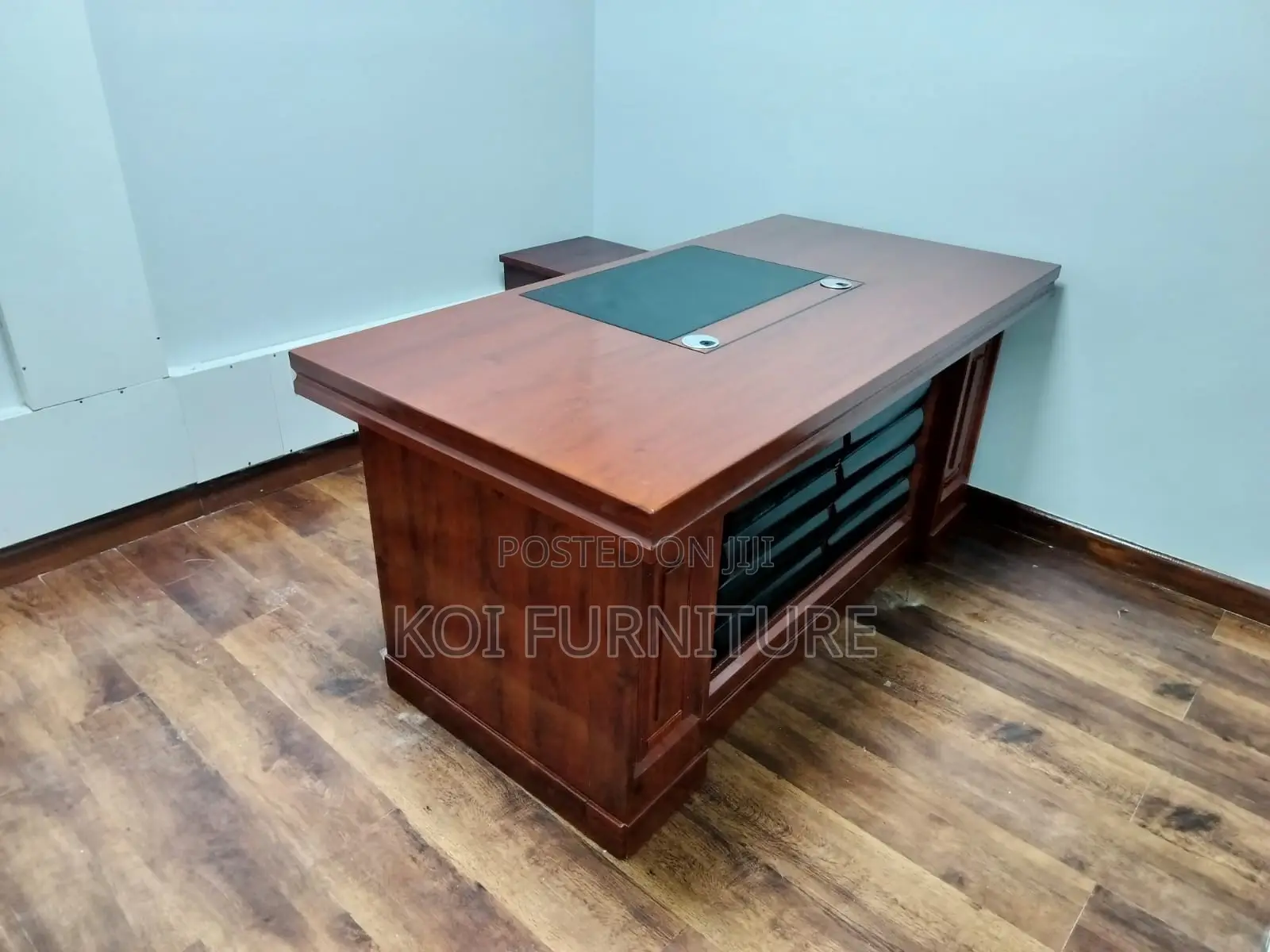 Office Desk : 1.6m Brown Wood-Veneer Executive Office Desk