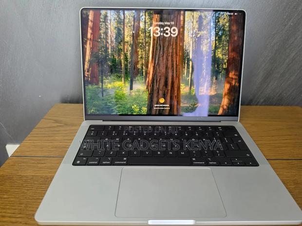 Apple MacBook Pro 2024 M4 Pro 14-inch 24GB Apple M4 Pro SSD 512GB