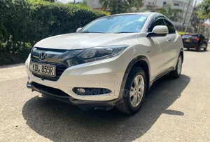 Honda Vezel 2016 White