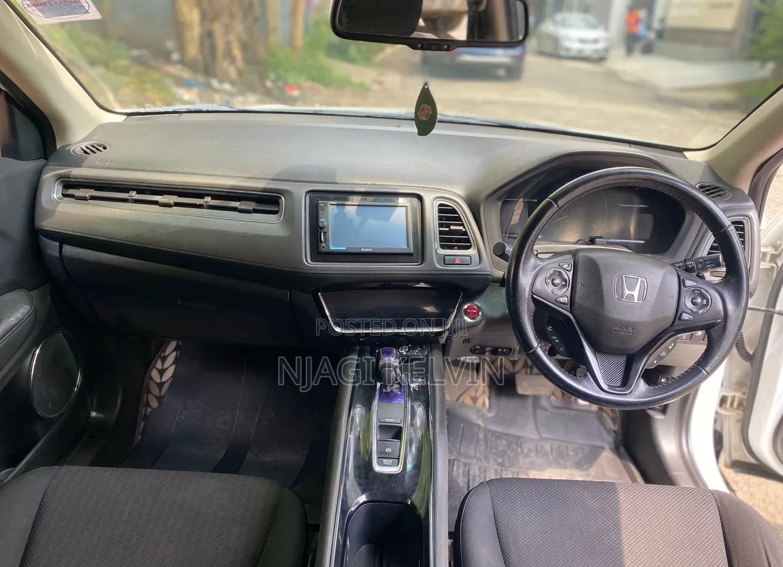 Honda Vezel 2016 White