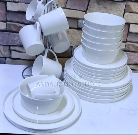 24 Pieces White Dinnerset