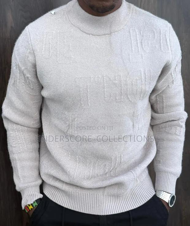 Men Classic Round Neck Sweaters - thumbnail 6