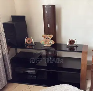 1 Seater Used Sofa / Tv Cabinet for Sell