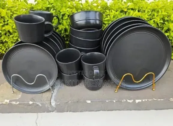 24 Pieces Black Dinner