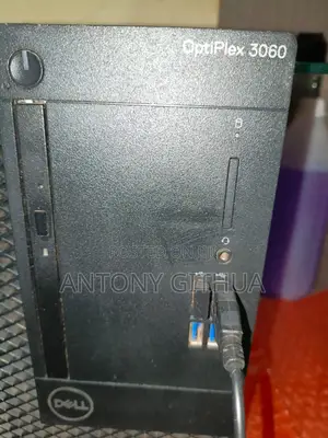 Desktop Computer Dell OptiPlex 3060 24GB Intel Core i5 HDD 2T