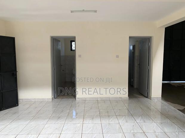 7600sqft Warehouse for Lease Eastern by Pass - thumbnail 7