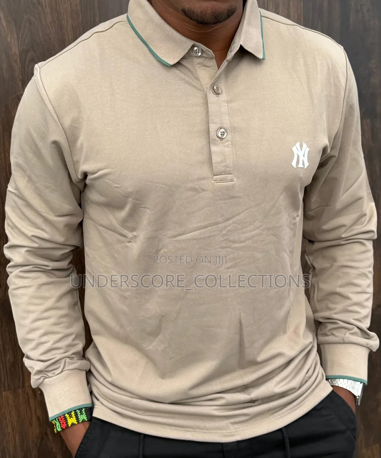 Men Longsleeved T-Shirt With Collar