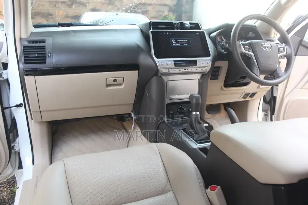 Toyota Land Cruiser Prado 2.7 2021 White