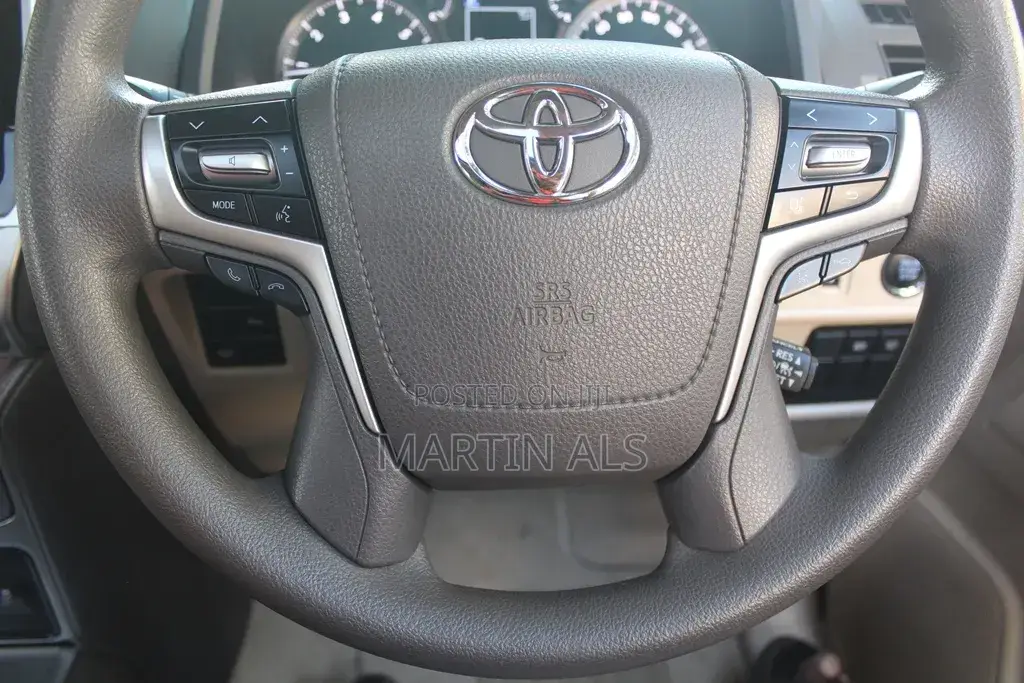 Toyota Land Cruiser Prado 2.7 2021 White