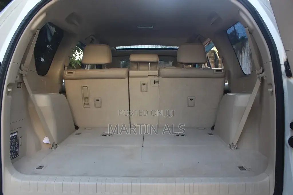 Toyota Land Cruiser Prado 2.7 2021 White