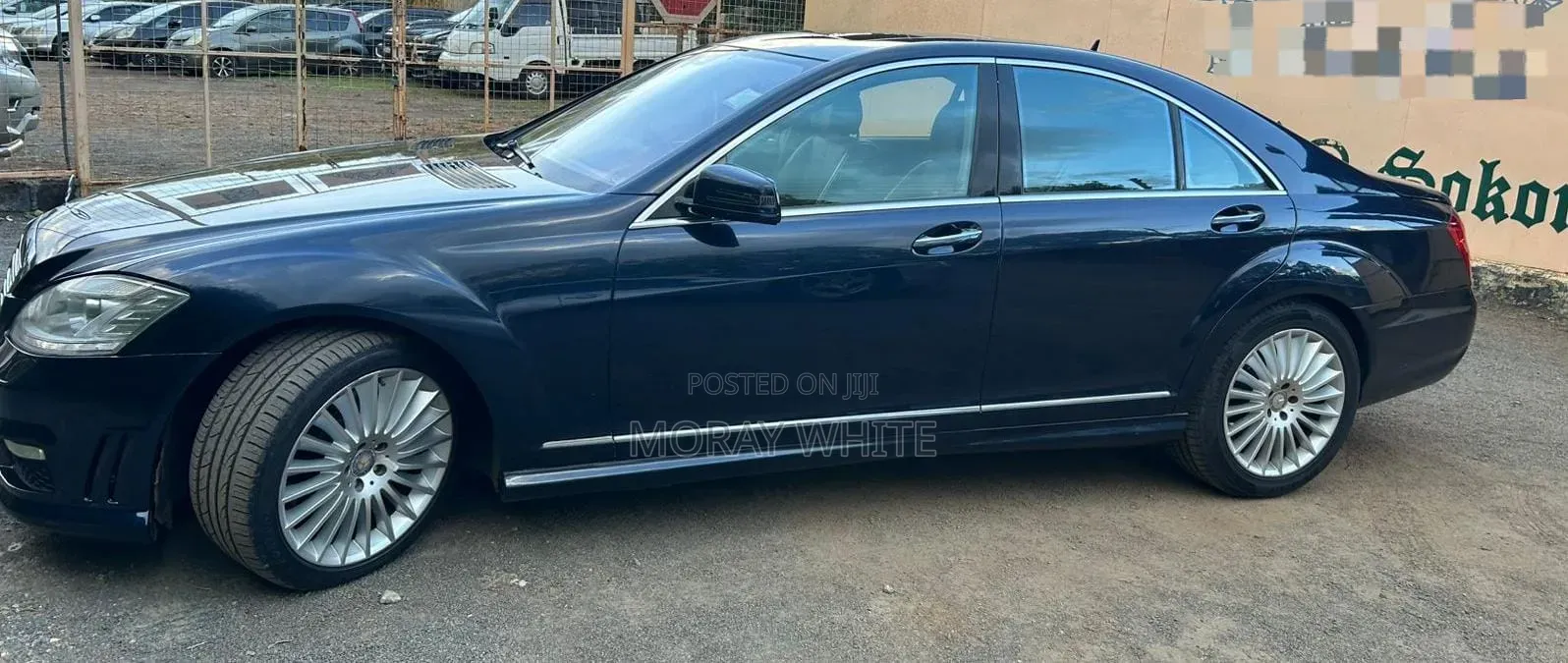Mercedes-Benz S-Class S 500 (W221) 2009 Blue