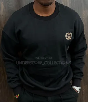 Unisex Sweatshirts With Logo
