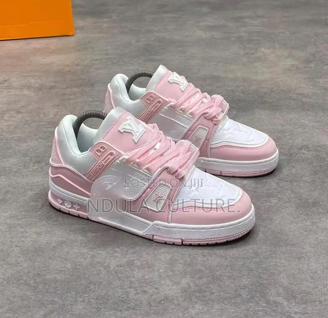 Louis Vuitton Trainer Skate Sneakers