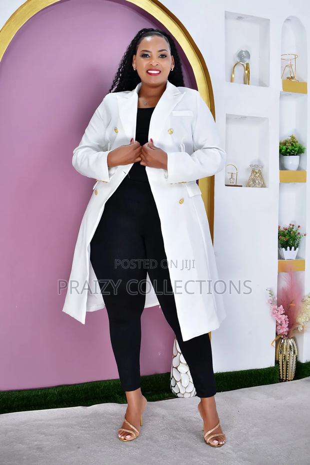Elegant Longline Blazer Design - thumbnail 4