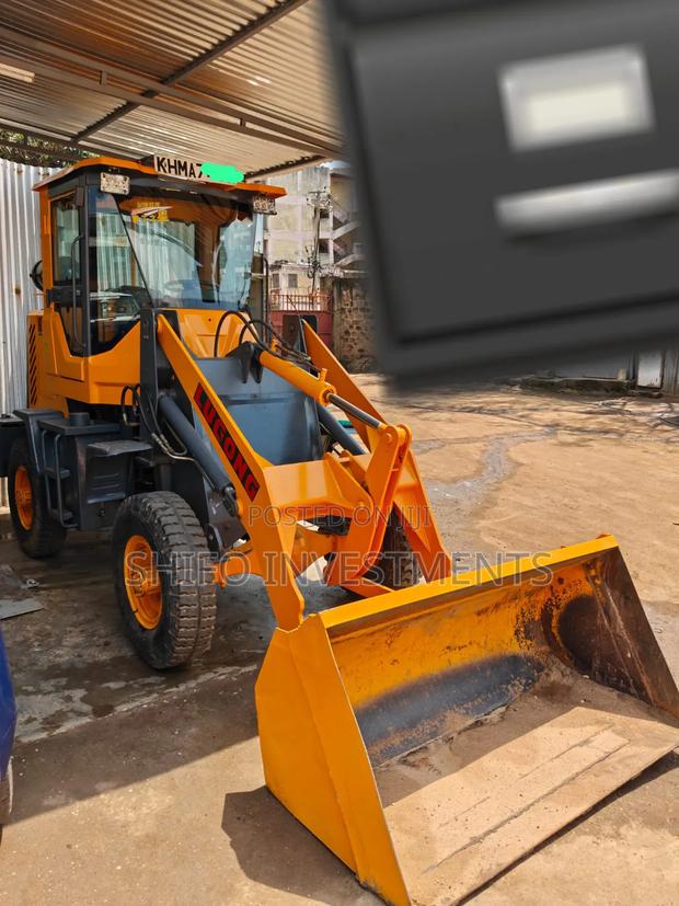 Wheel Loader - thumbnail 4