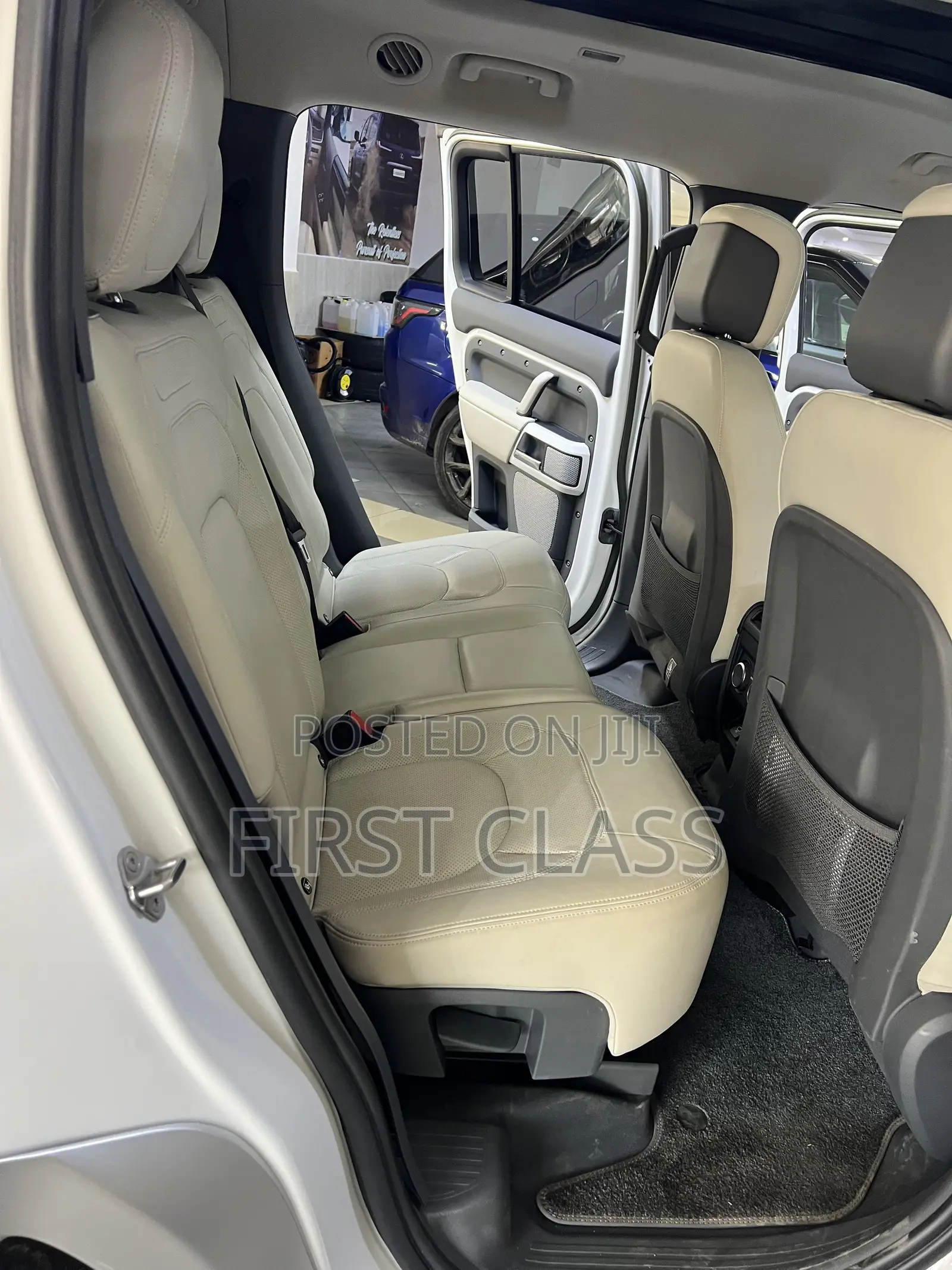Land Rover Defender 2023 White