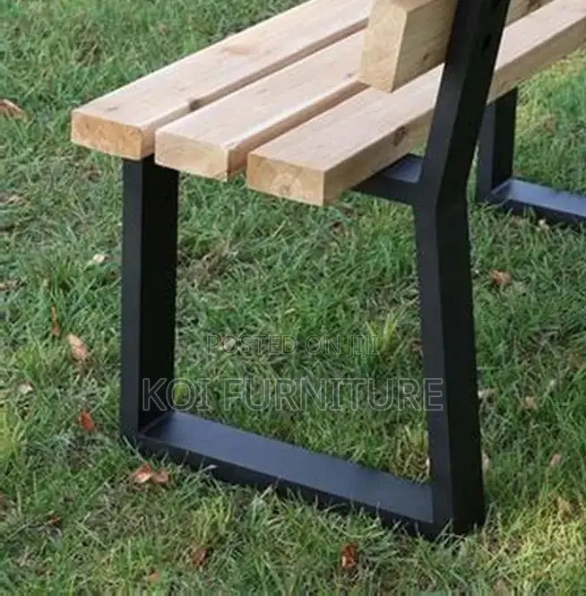 Custom Outdoor Garden Wooden Metal Benches