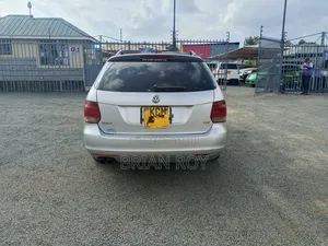 Volkswagen Golf Variant 2010 Silver
