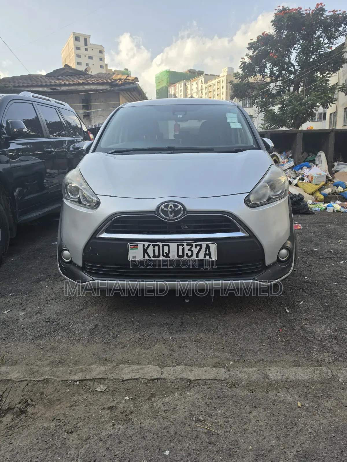 Toyota Sienta 2016 Silver