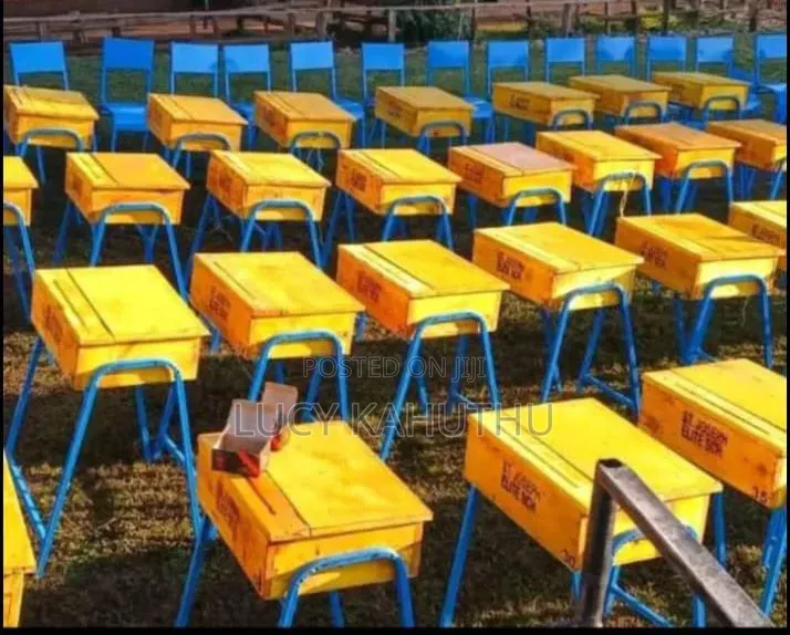 Metal Chairs With Boxes