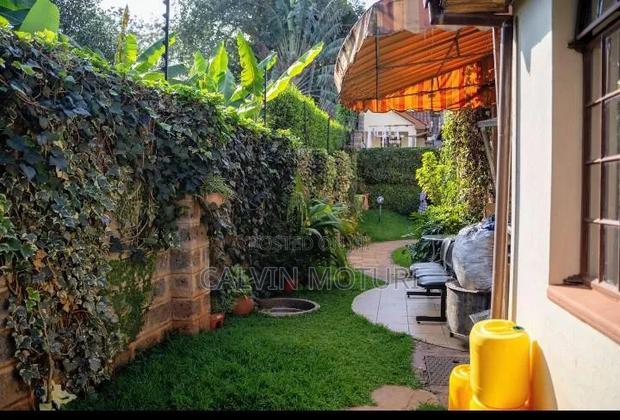 5bdrm Mansion in Muthangari for sale - thumbnail 4